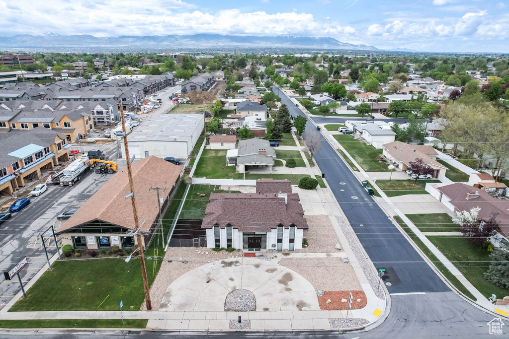 Bird\\\'s eye view featuring a mountain view and a residential view