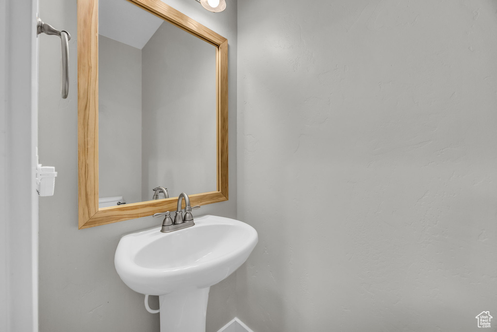 Bathroom featuring a sink