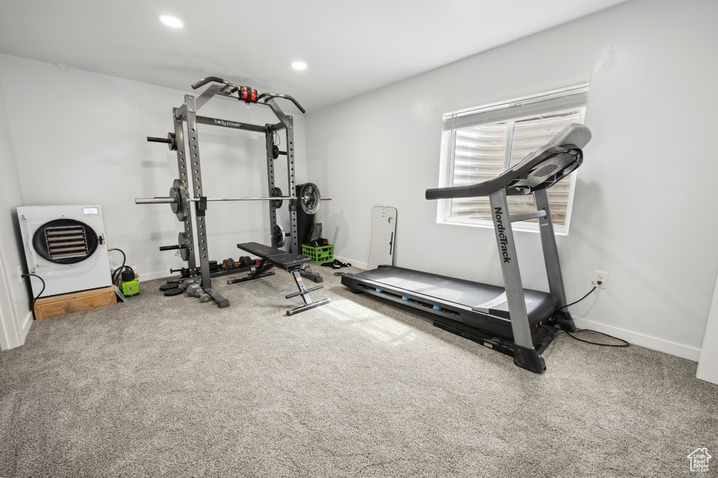 Workout room with baseboards, carpet flooring, and recessed lighting