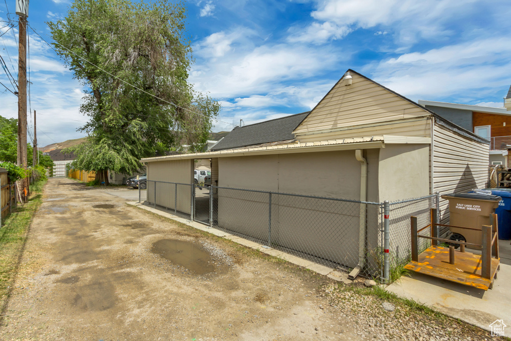 Garage with fence
