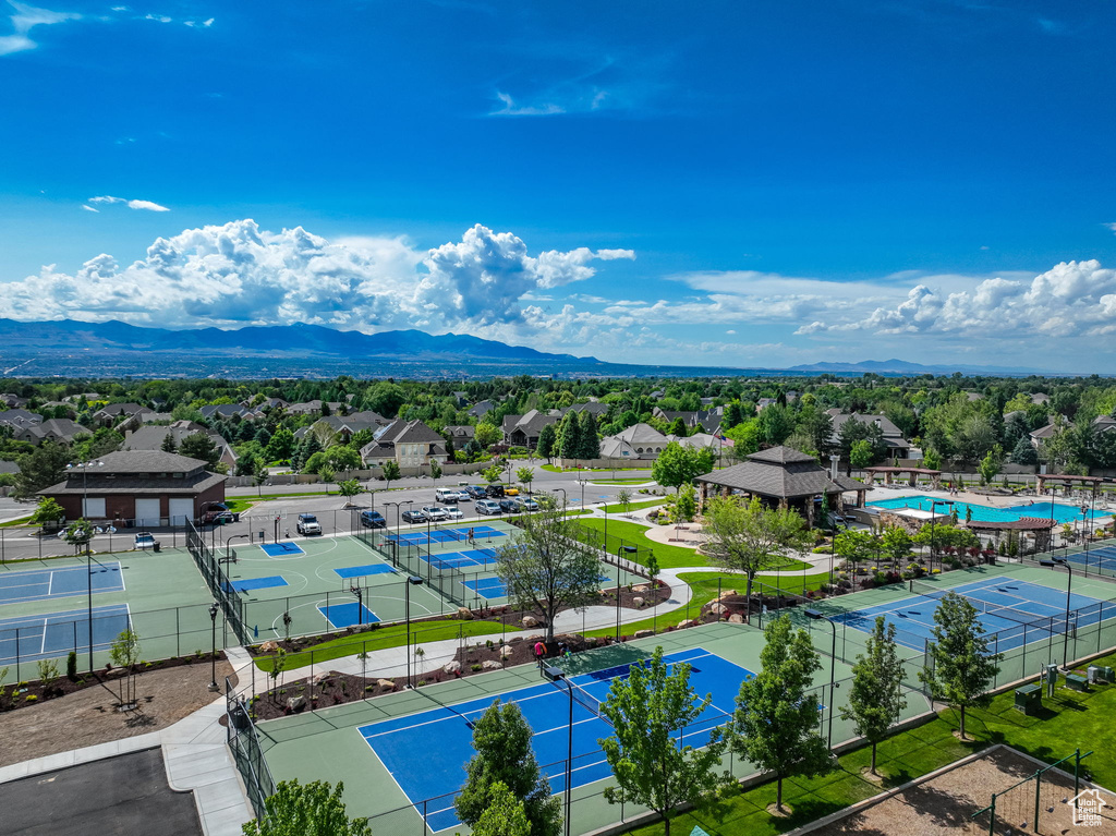 Bird\\\\\\\'s eye view of a pool and a mountain backdrop
