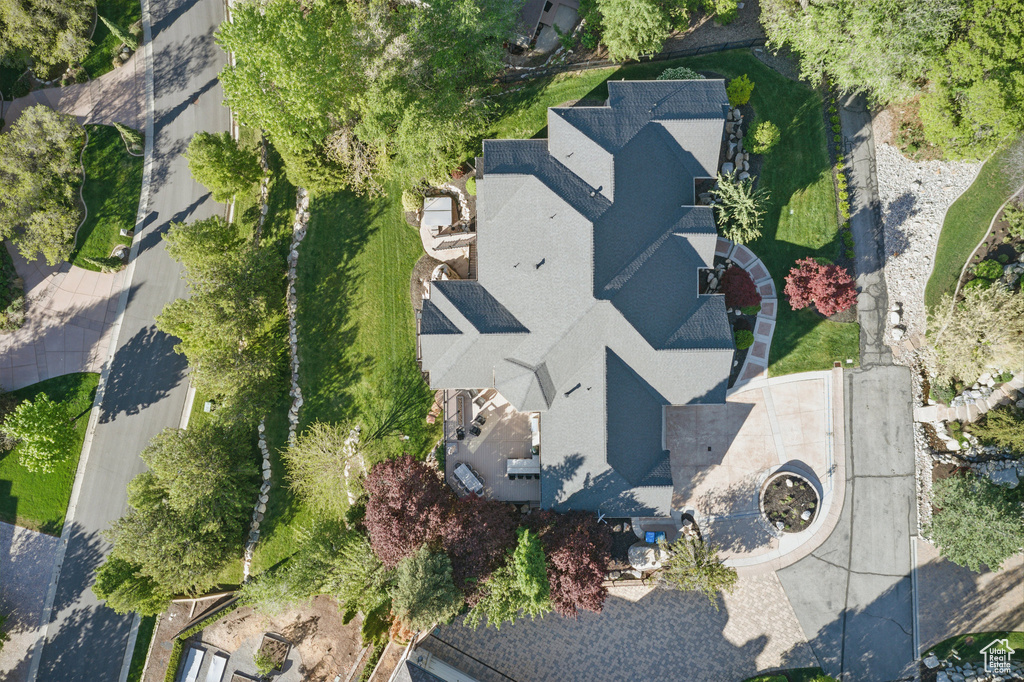 Aerial overview of property\\\\\\\'s location