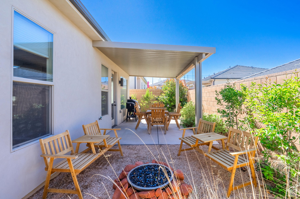 View of patio / terrace with a fenced backyard and outdoor dining space