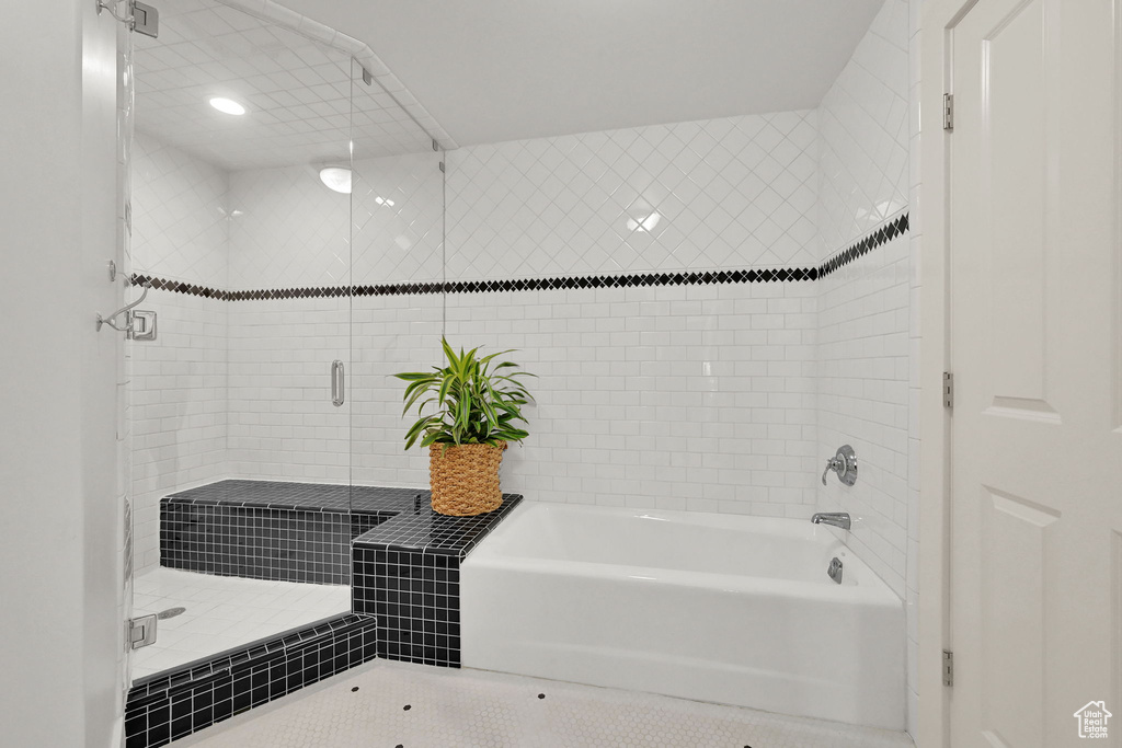 View of full bath