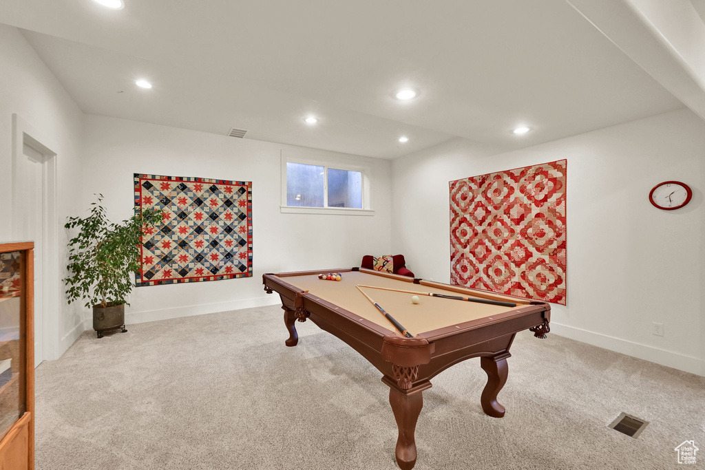 Game room featuring light carpet, recessed lighting, billiards table, and baseboards