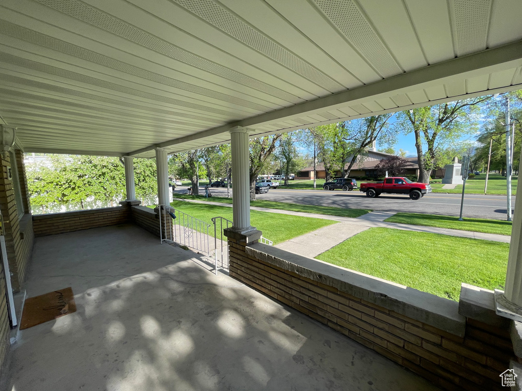 View of patio / terrace featuring covered porch