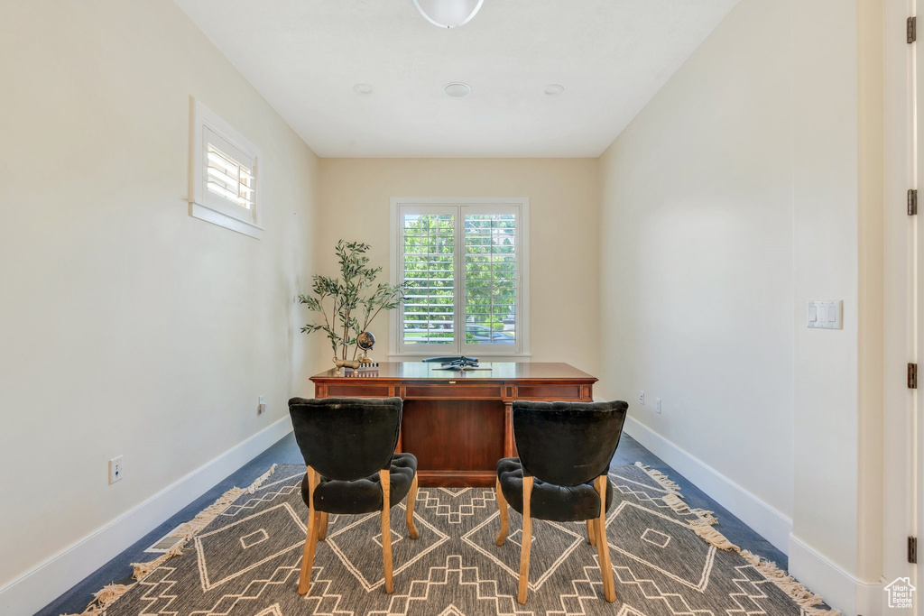 Office with baseboards