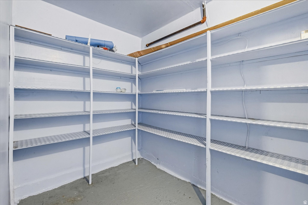 1317 S 400 E Trenton, UT 84338