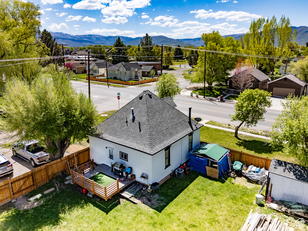 Bird's eye view of a mountainous background