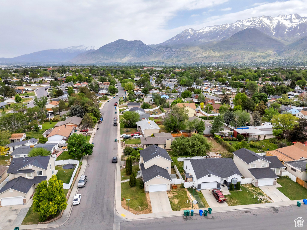Aerial perspective of suburban area with mountains