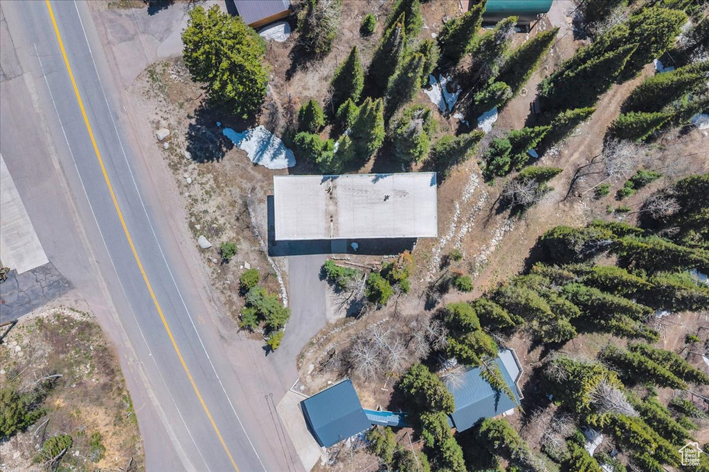 Aerial view of property and surrounding area
