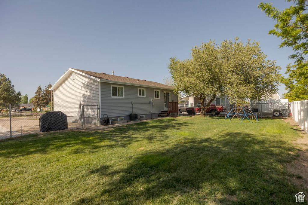 895 W 775 N Clearfield, UT 84015