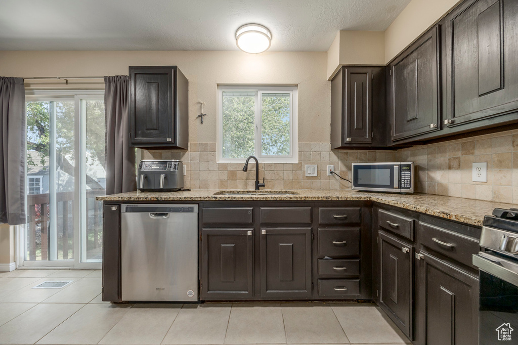 895 W 775 N Clearfield, UT 84015