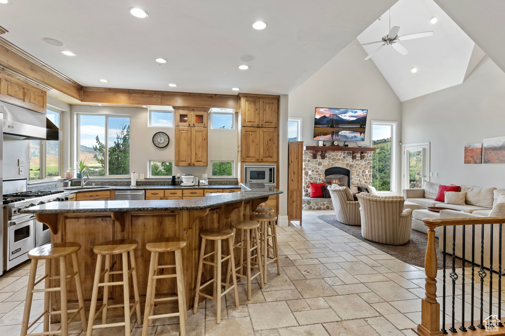 2333 S FALCON WAY Huntsville, UT 84317