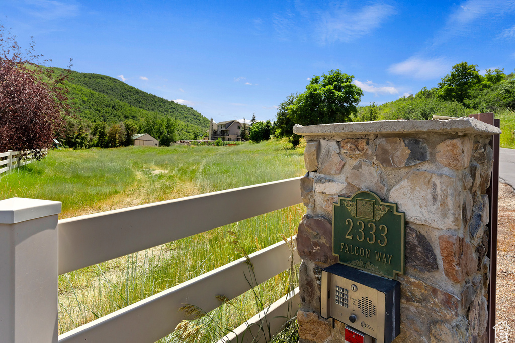 2333 S FALCON WAY Huntsville, UT 84317