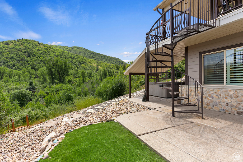 2333 S FALCON WAY Huntsville, UT 84317