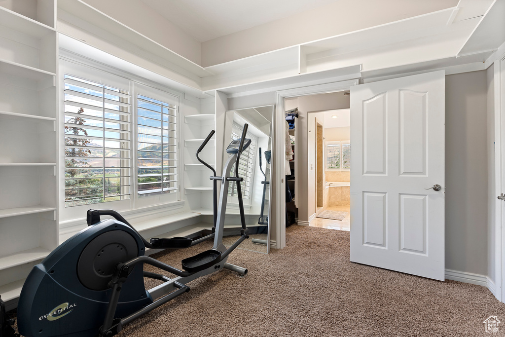 2333 S FALCON WAY Huntsville, UT 84317