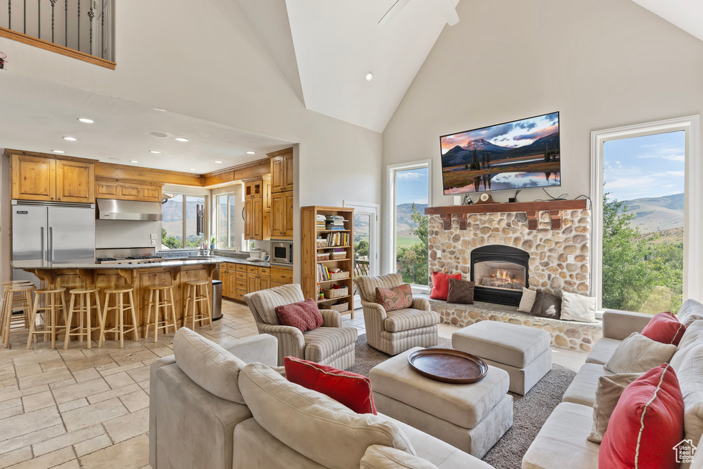 2333 S FALCON WAY Huntsville, UT 84317