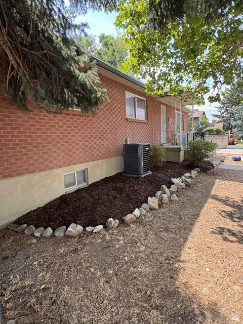 707 S MAIN Centerville, UT 84014
