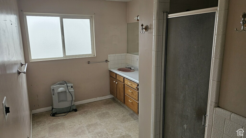 707 S MAIN Centerville, UT 84014
