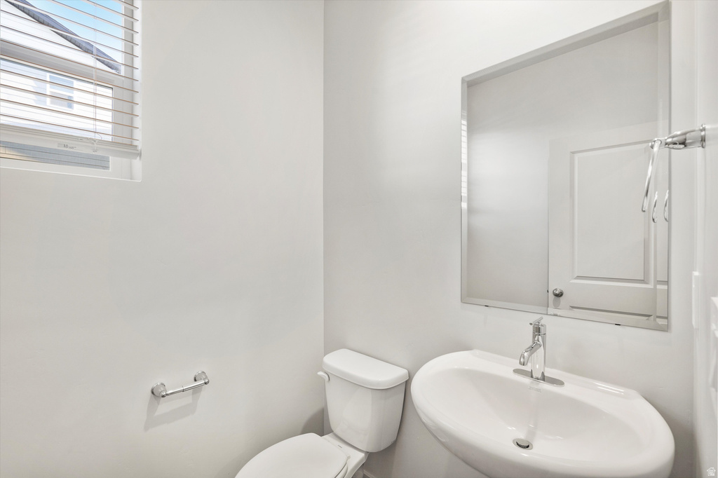 124 W EBBETS FLD #254 Tooele, UT 84074