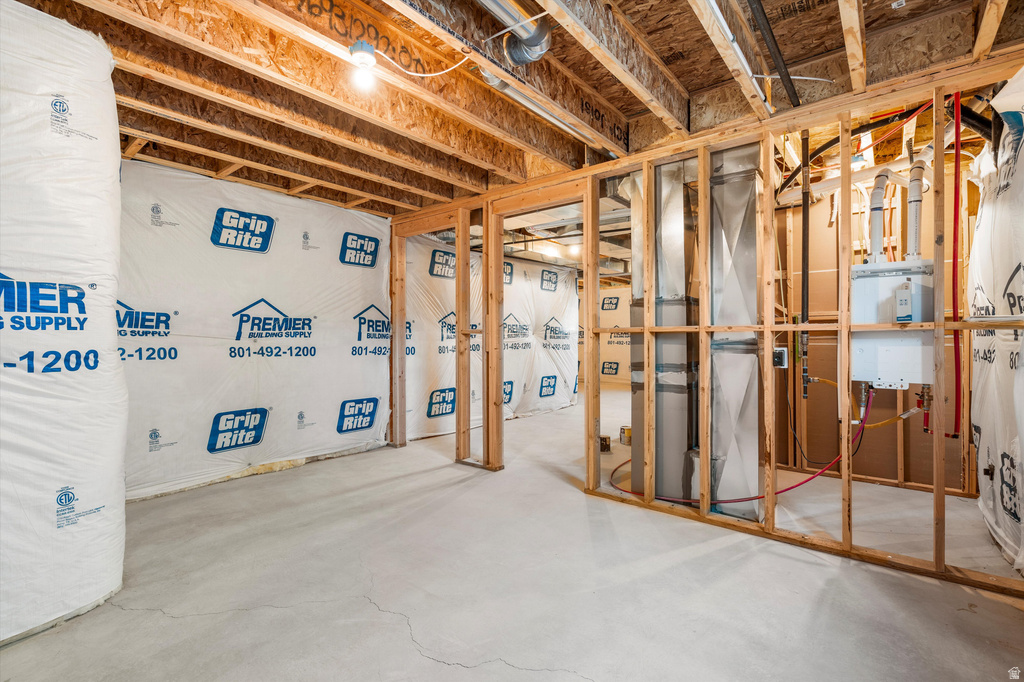 124 W EBBETS FLD #254 Tooele, UT 84074