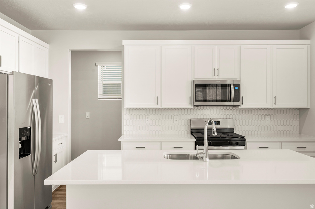 124 W EBBETS FLD #254 Tooele, UT 84074