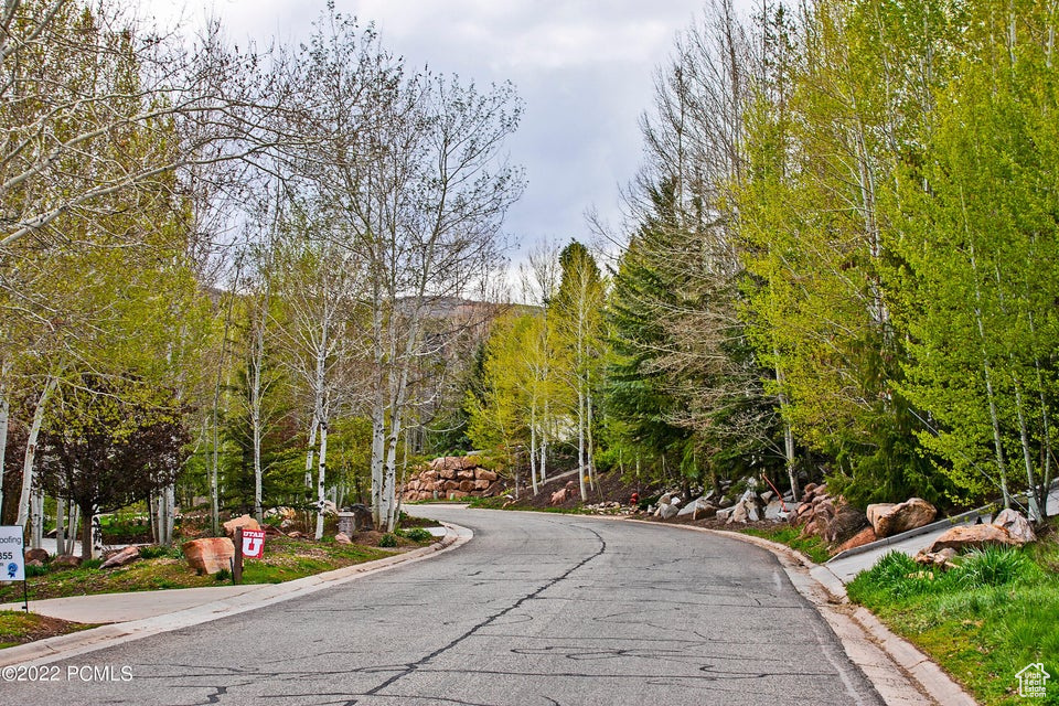View of surrounding community