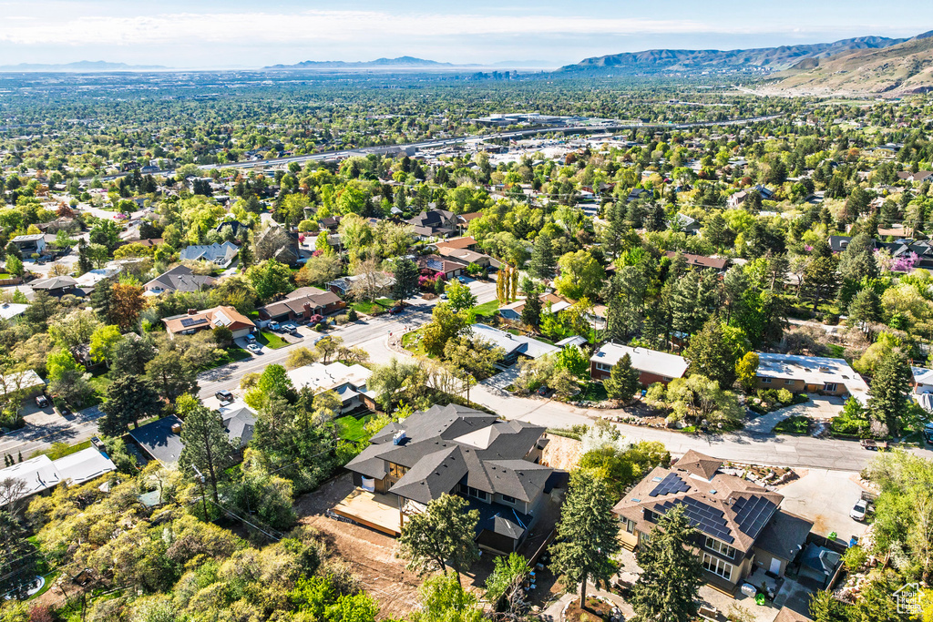 Aerial view featuring a mountain view and a residential view