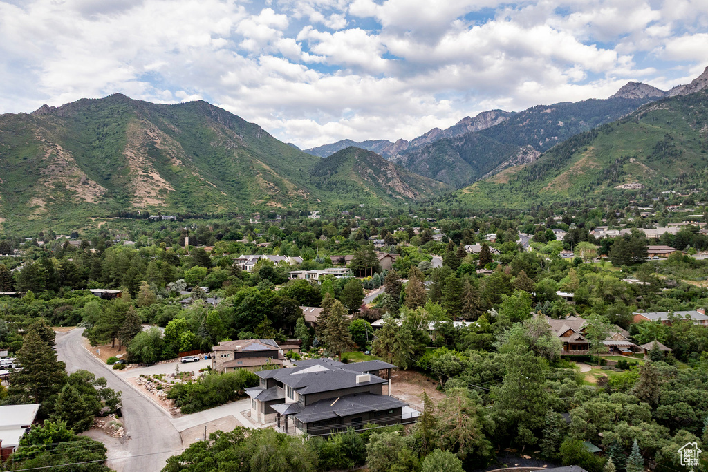 3756 E HERMES DR Salt Lake City, UT 84124