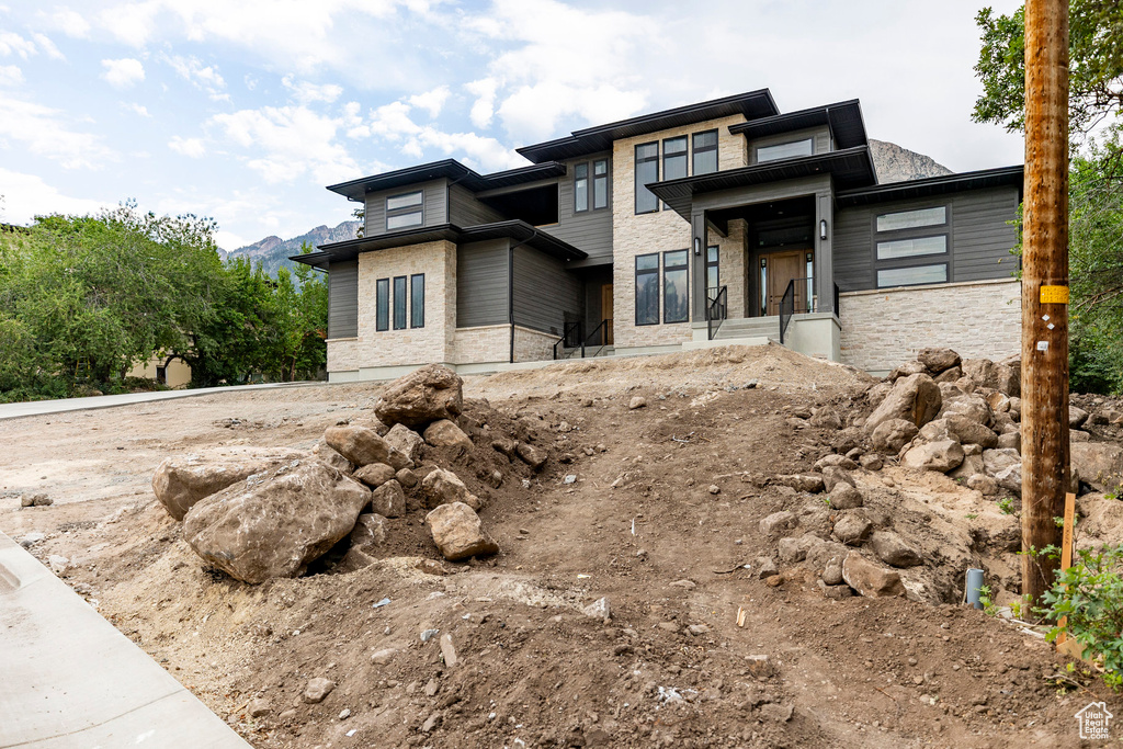 3756 E HERMES DR Salt Lake City, UT 84124