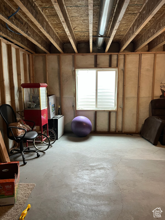 Miscellaneous room featuring concrete flooring