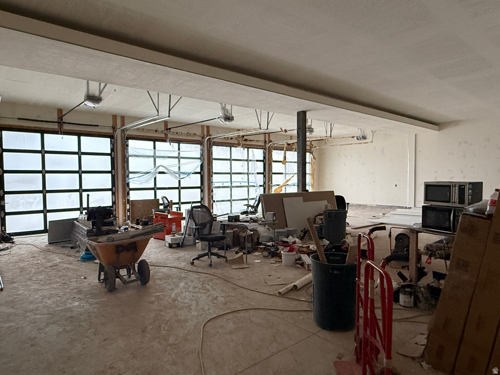 422 N CASTOR LN Salt Lake City, UT 84103