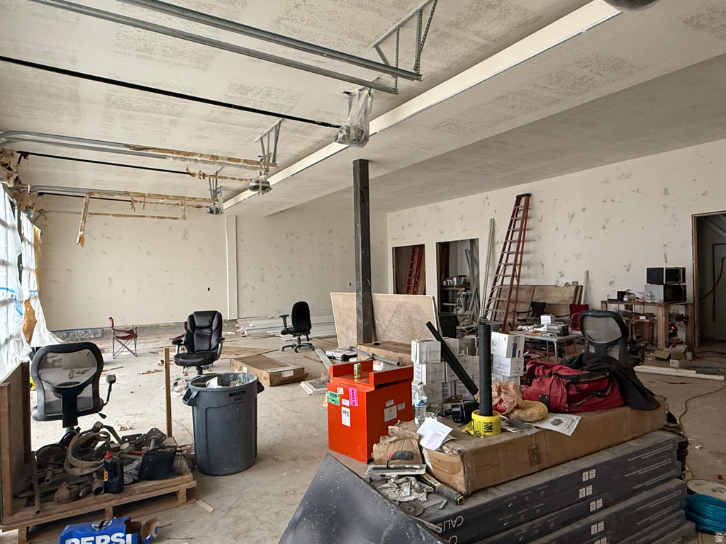 422 N CASTOR LN Salt Lake City, UT 84103