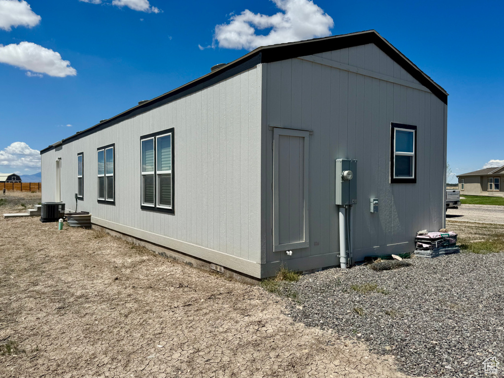 View of home\\\'s exterior
