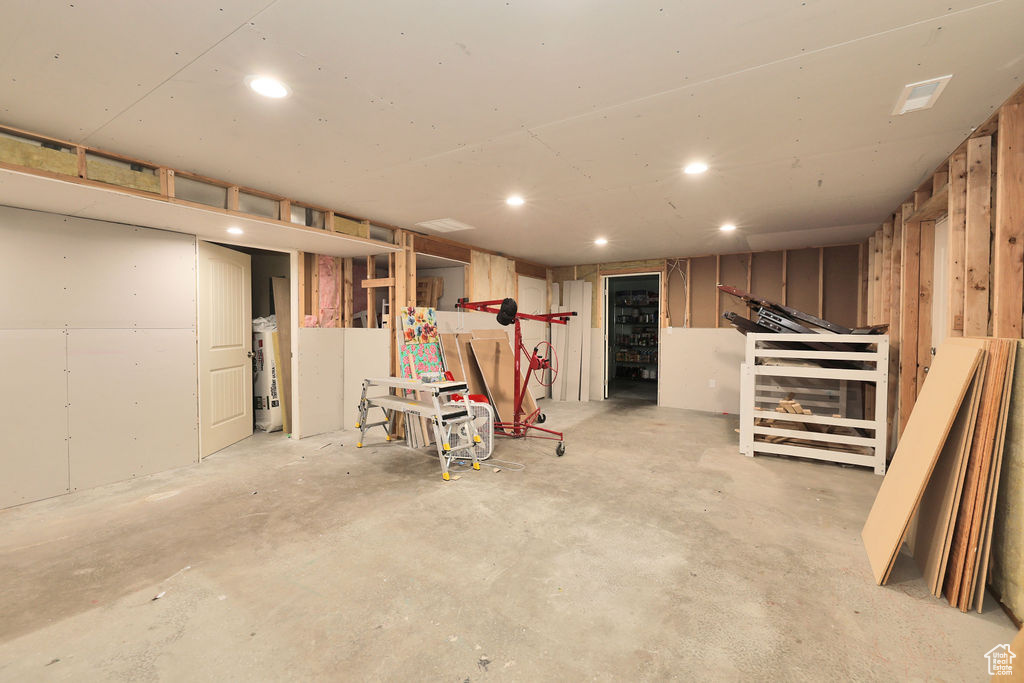 Below grade area with recessed lighting