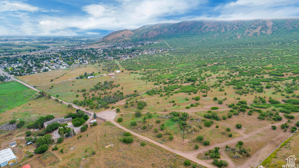 Aerial view of property\'s location with mountains