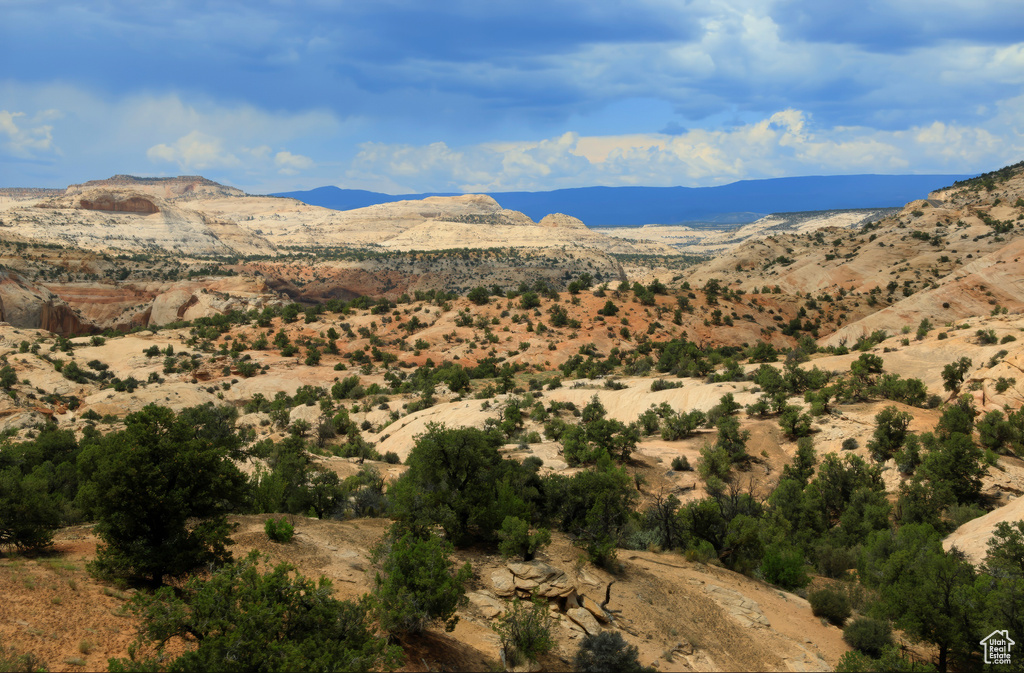 View of mountain feature