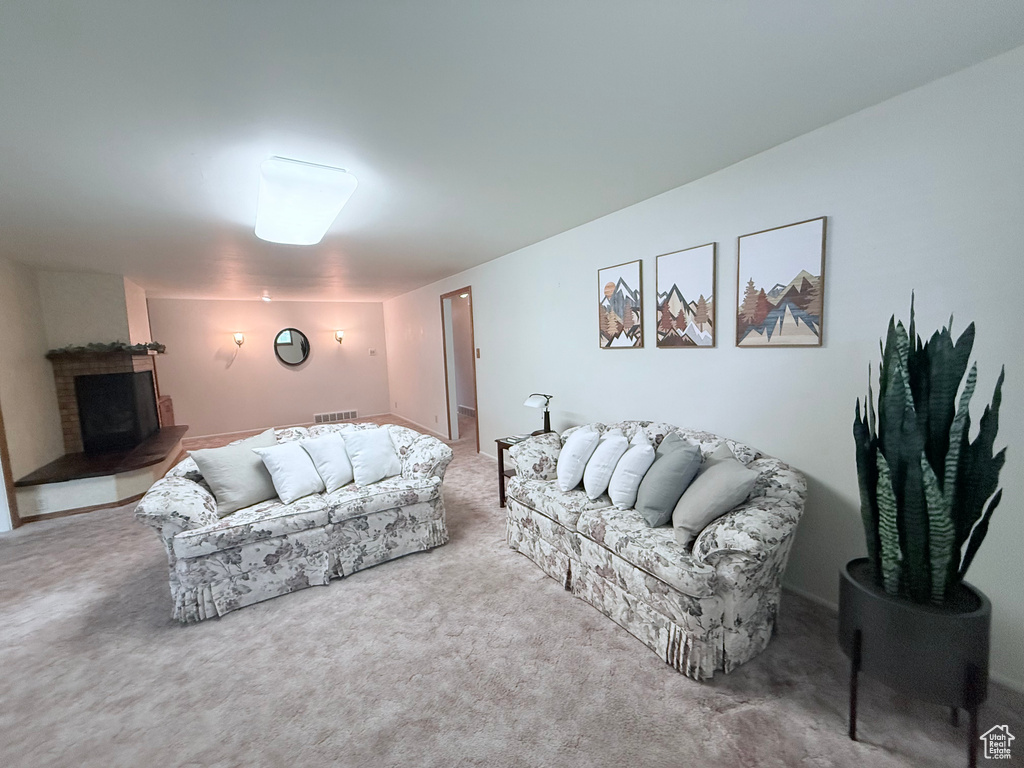 8478 S 1475 E Sandy, UT 84093