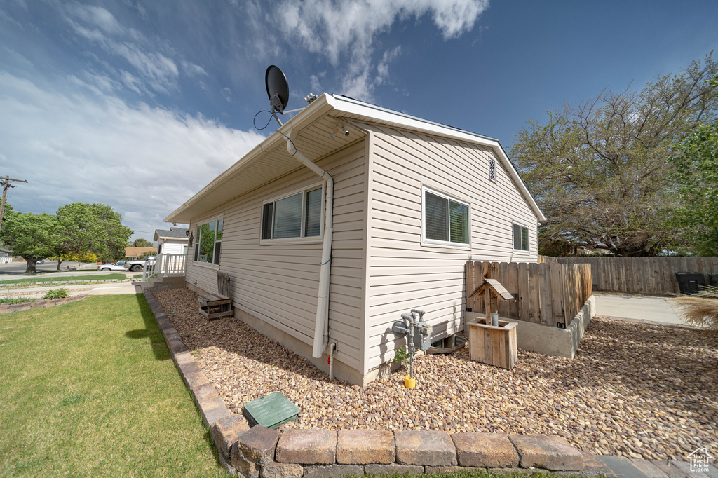View of side of property