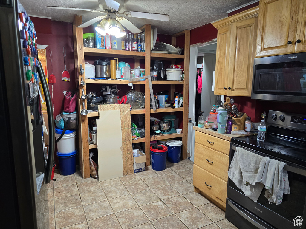 Storage area with ceiling fan