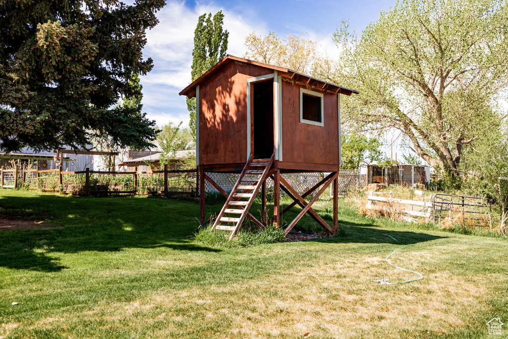 View of outdoor structure with an outdoor structure