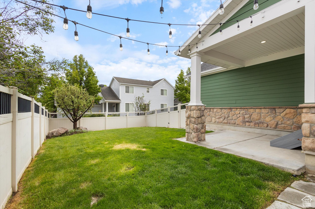 View of yard featuring a patio area