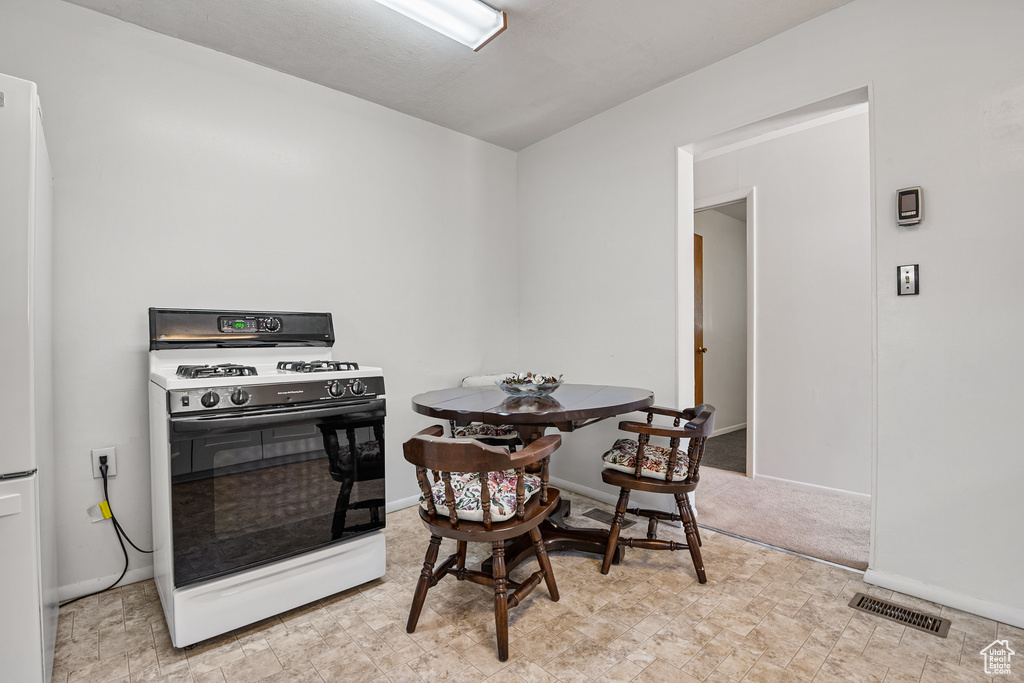 Dining room featuring baseboards