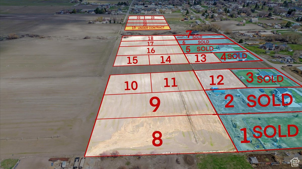 Aerial overview of property\'s location featuring property boundaries highlighted