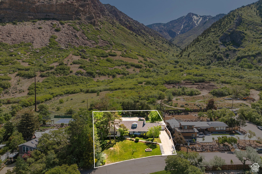 View of mountain backdrop