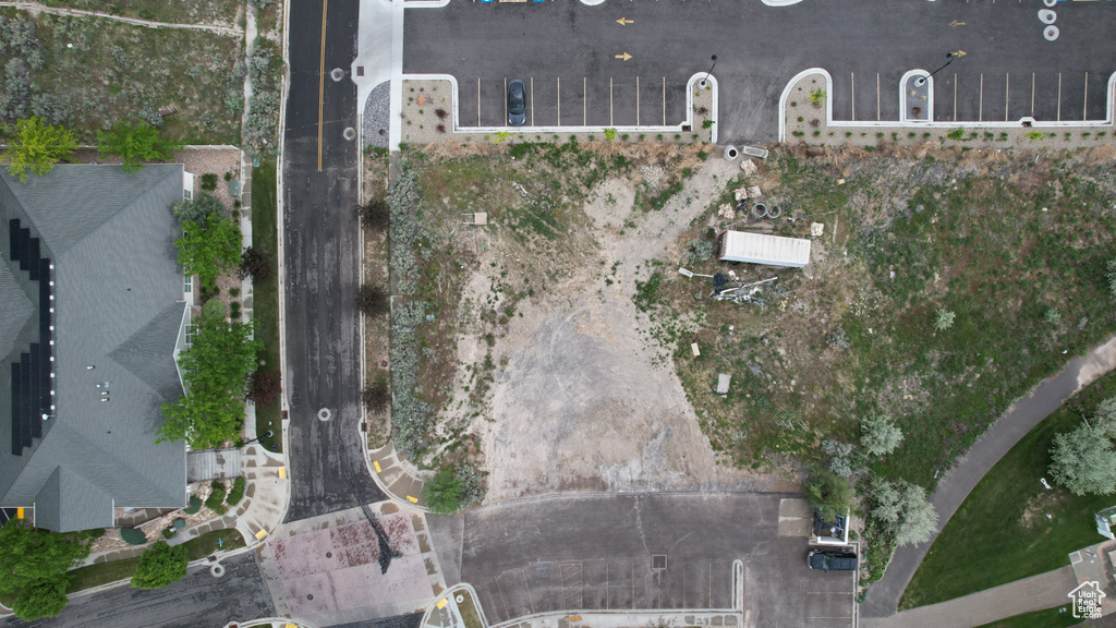 Aerial view of property and surrounding area