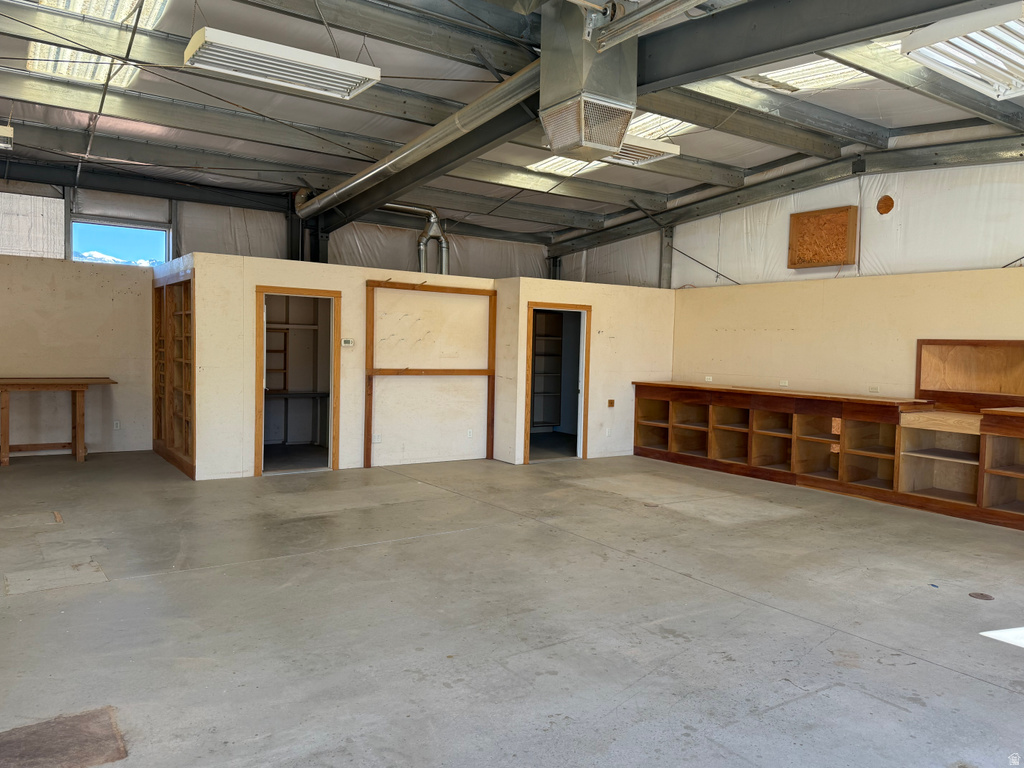 2302 S RESOURCE BLVD Moab, UT 84532