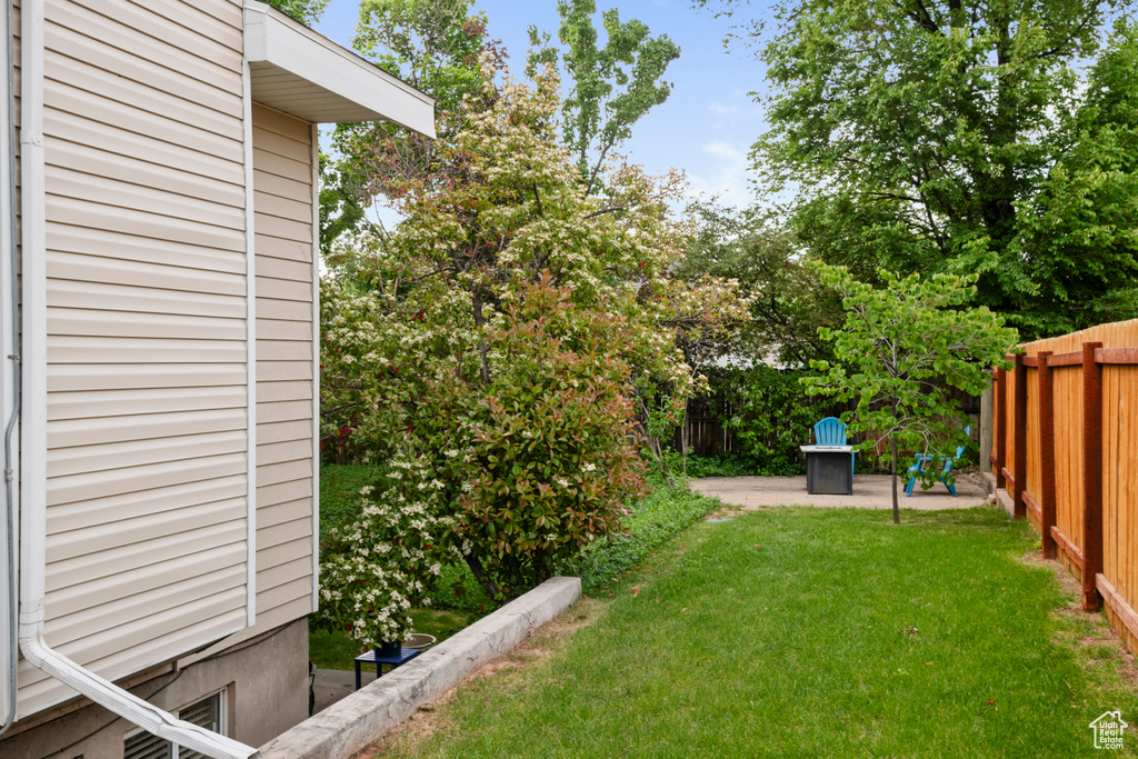 View of yard featuring a patio