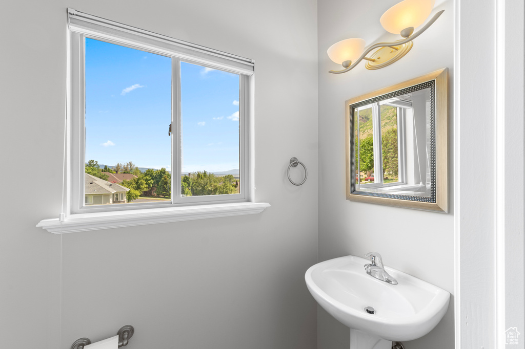 Bathroom featuring a sink